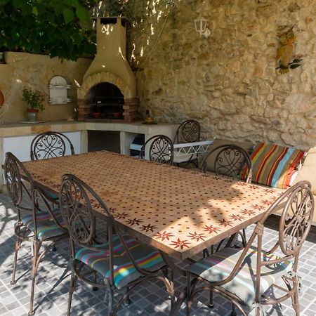 Bed and Breakfast Le Mas Du Chat Cavaillon Exteriér fotografie